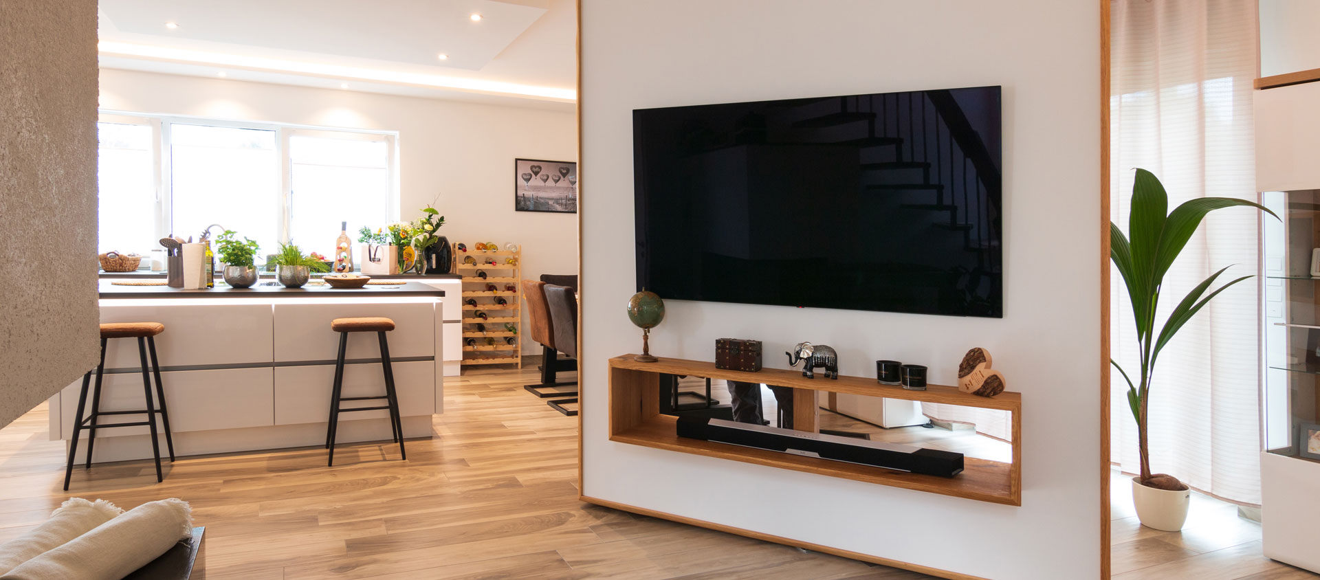 Wohnhaus mit flexiblem Fernseh-Feeling